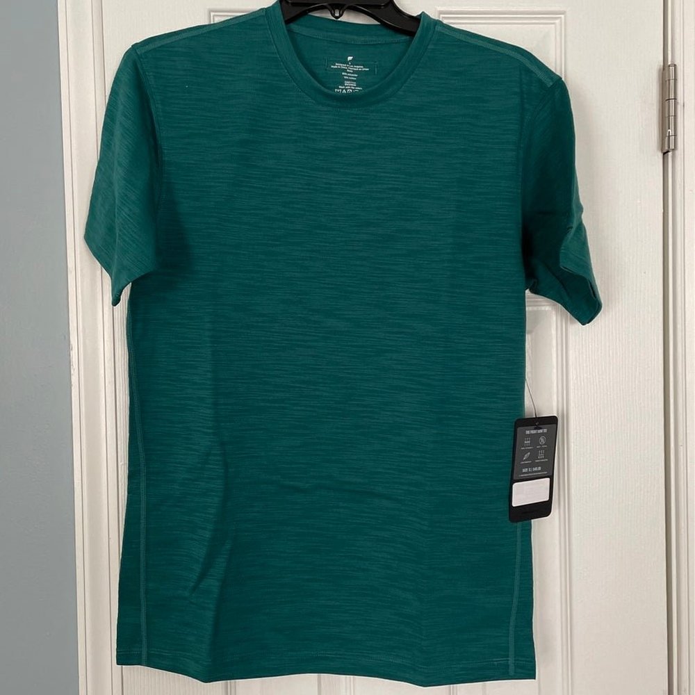 [NWT] [Fabletics] Fabletics - Front Row Tee - Size S